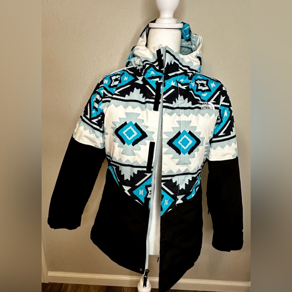 The North Face Insulated Hooded Ski/Snowboarding Jacket - Size Large Gir…